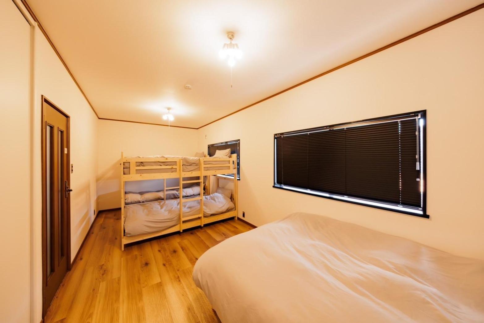 Hirakatabase Apartment